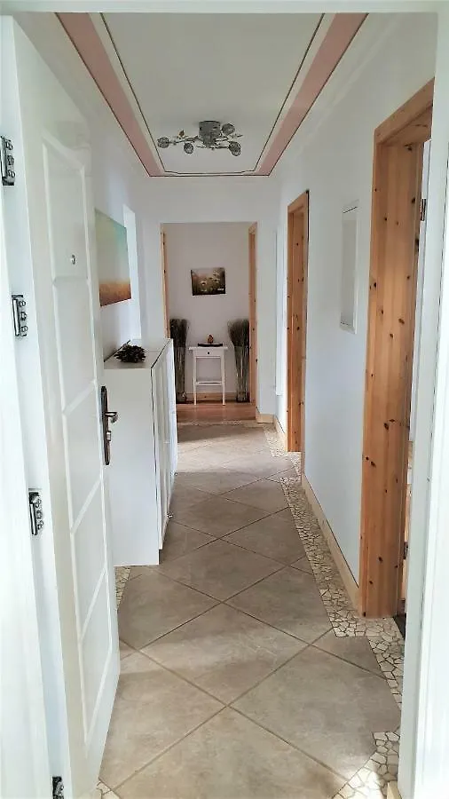 Take It!Easy Hotel Cologne Homestay